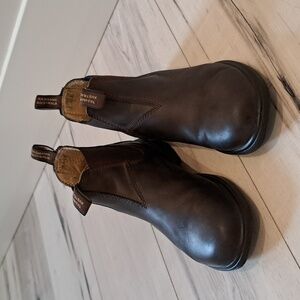 Blundstones - Brown, Size 3 AUS | 4 US